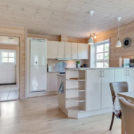 Feriehus Brigitta - 1-5km From The Sea By Interhome Laeso